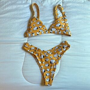 Peanuts Snoopy Orange Cartoon Print Bikini Set